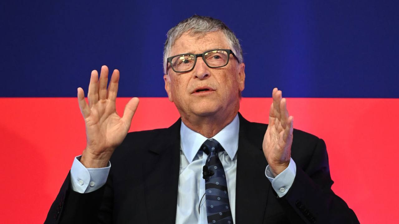 Bill Gates fa un appello durante un suo intervento