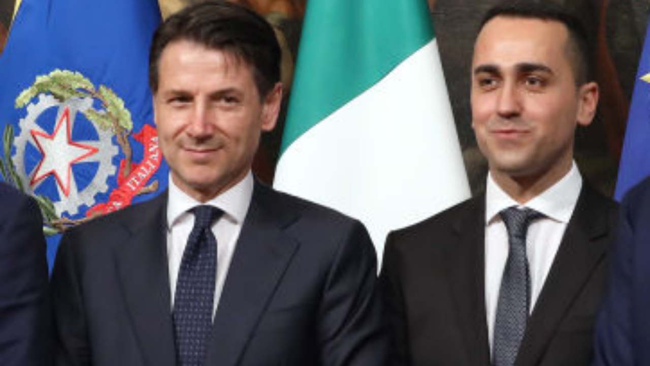 Tensione alle stelle tra Conte e Di Maio