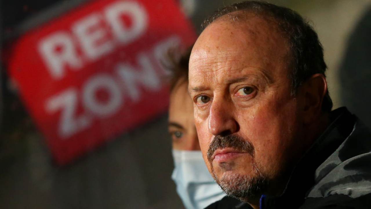 Esonerato Rafa Benitez