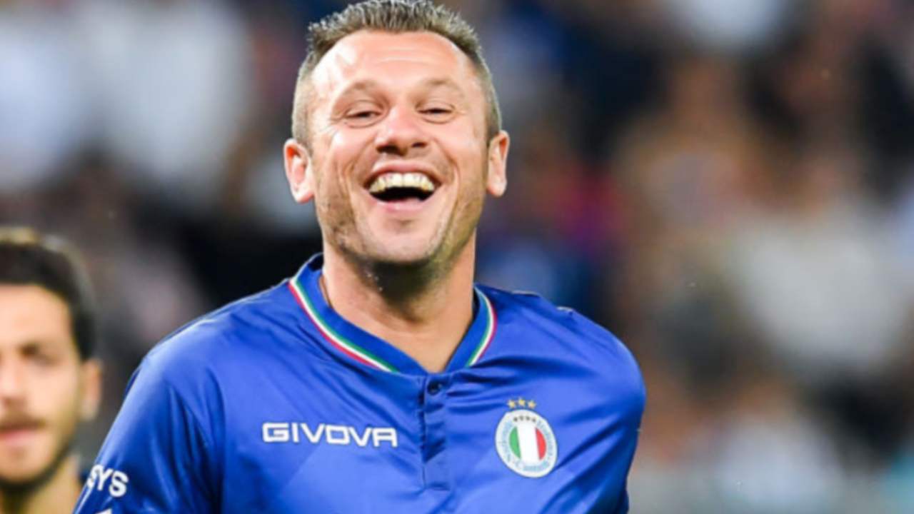 Cassano spara a zero su Vlahovic