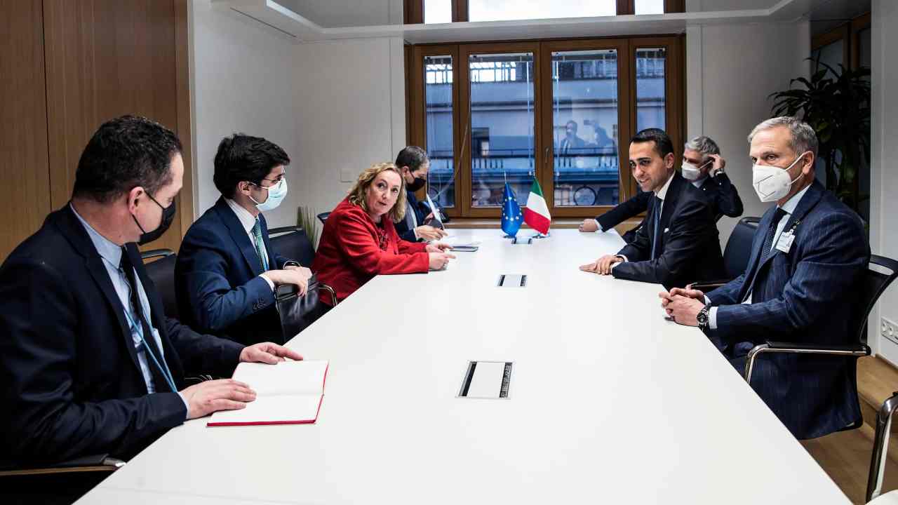 Crisi Ucraina, ministro Di Maio a colloquio