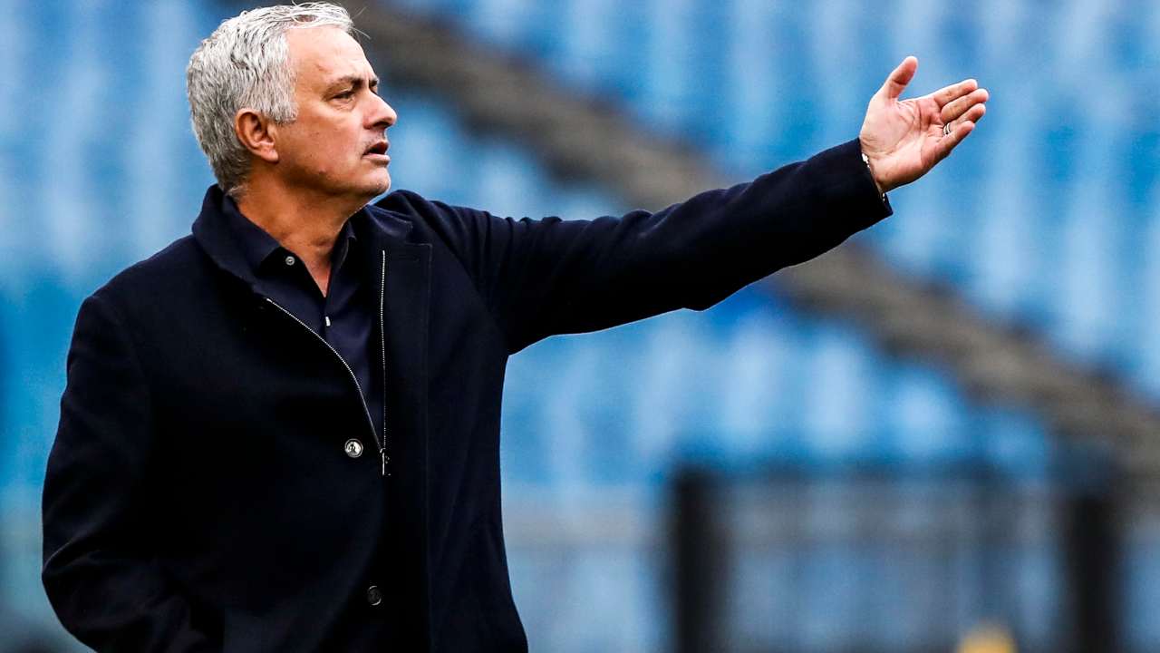 Roma, Mourinho una furia