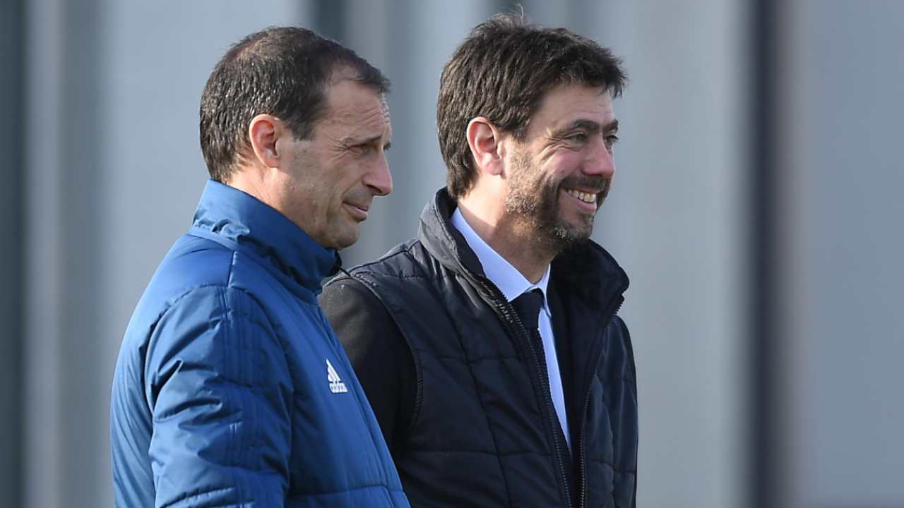 Agnelli ed Allegri seguono l'allenamento della Juventus