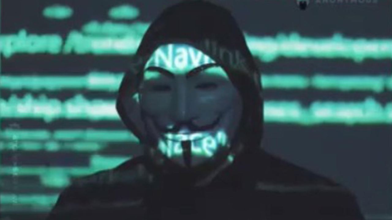 Russia, l'incredibile idea di Anonymous