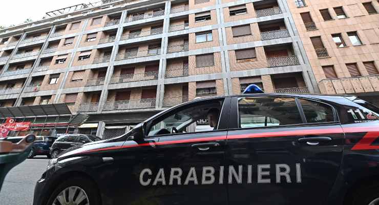 Carabinieri auto