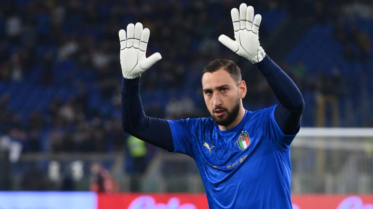 Italia, critiche per Donnarumma