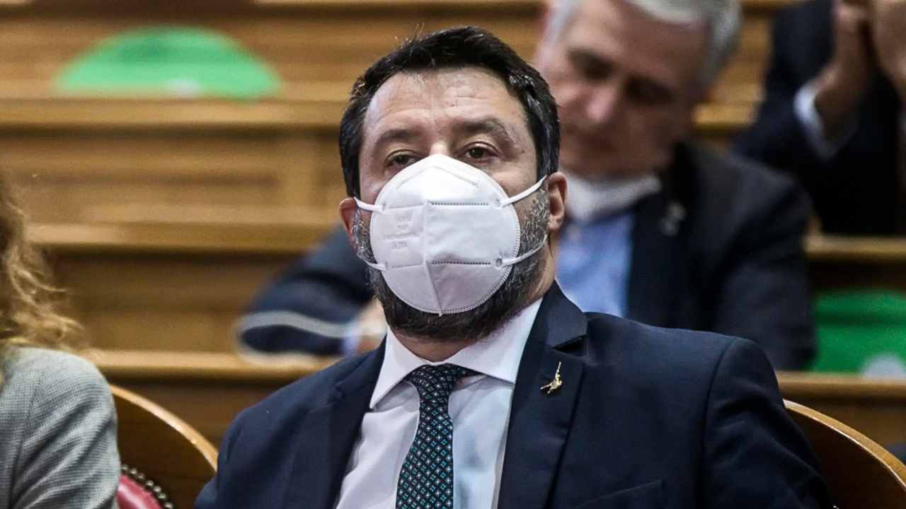 Salvini risponde alle domande giorno dopo la contestazione