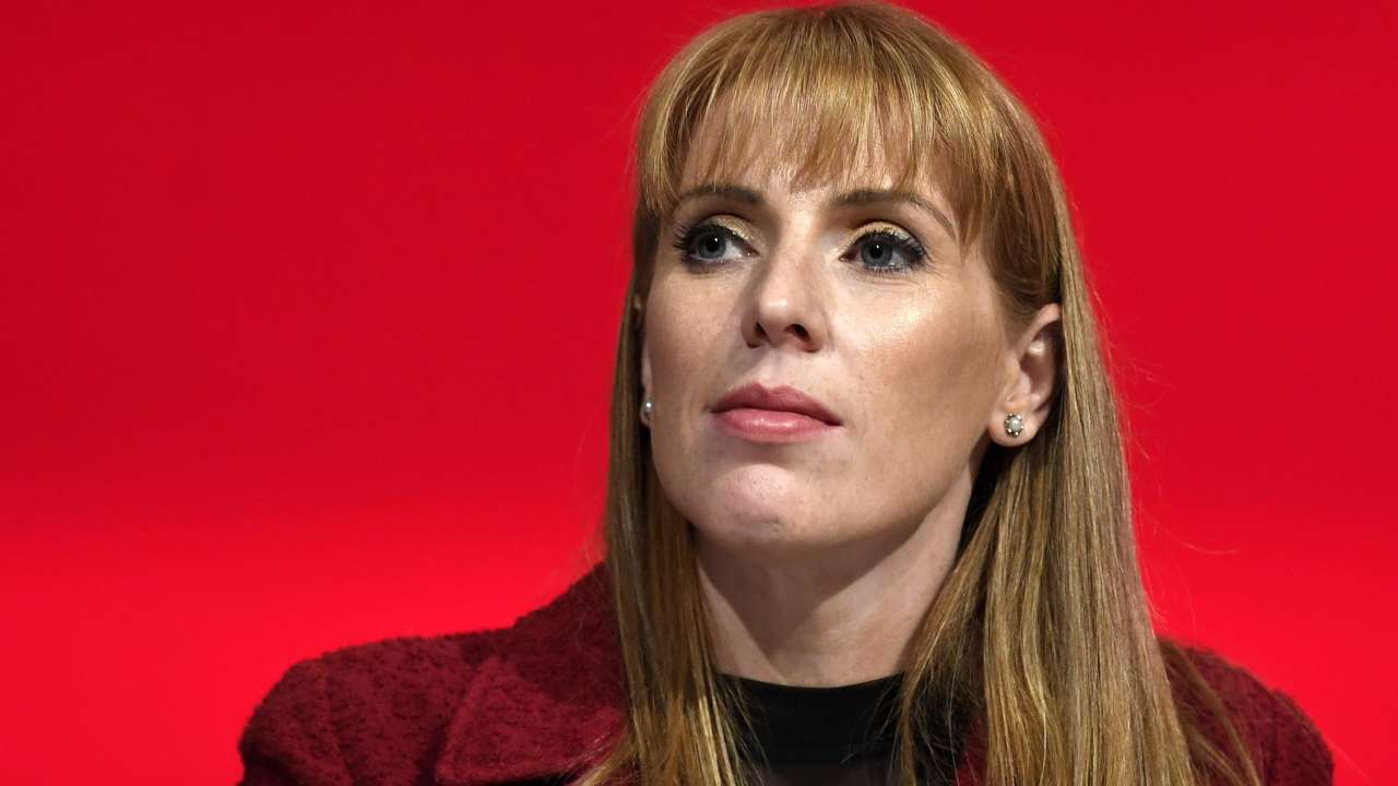 Angela Rayner, bufera su di lei