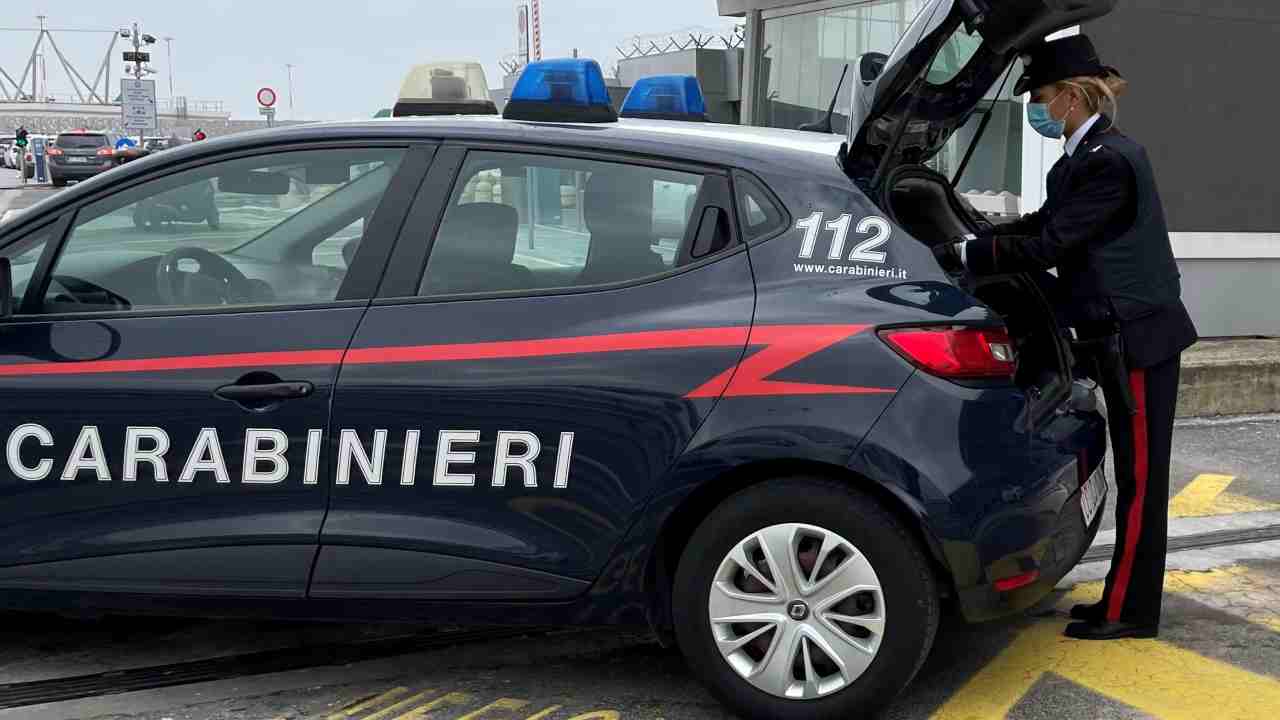 Carabinieri indagano agrigento