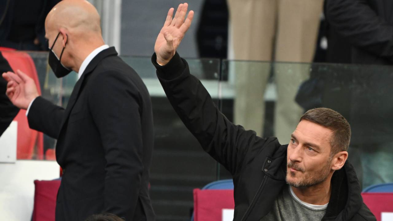 Totti perde la finale della Supercoppa di calcio a 8