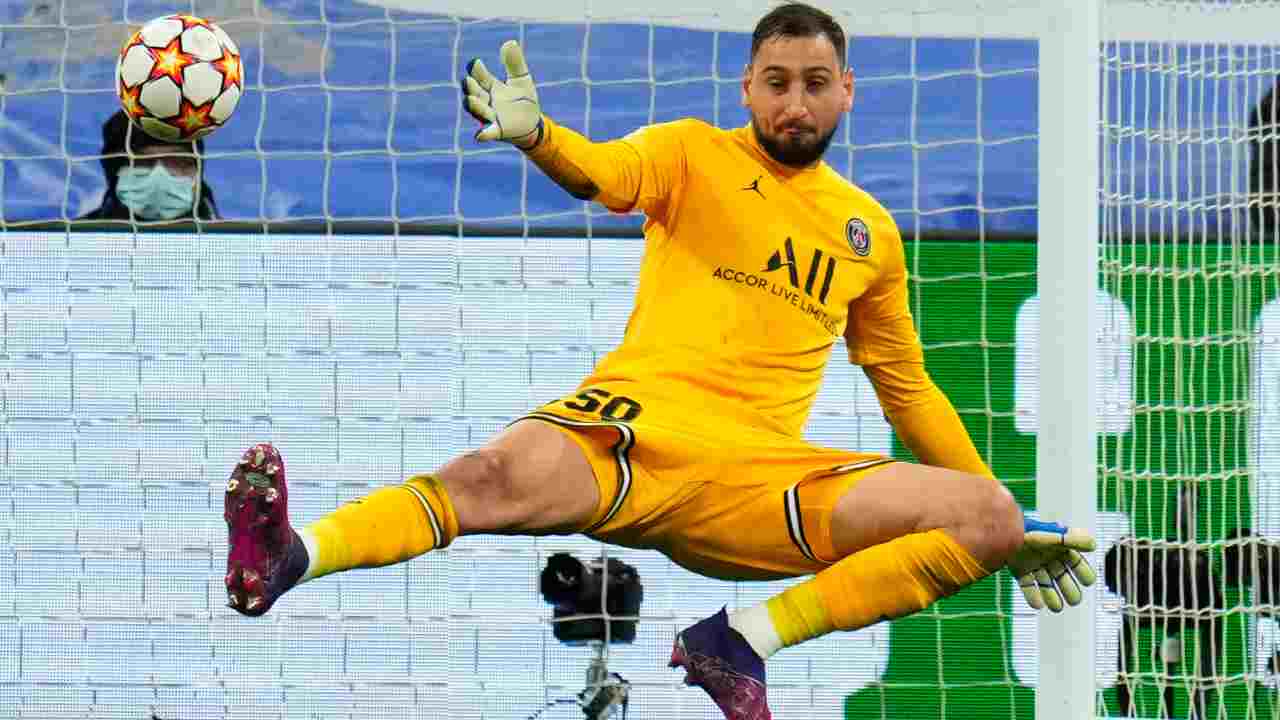 Ancora una papera per Donnarumma