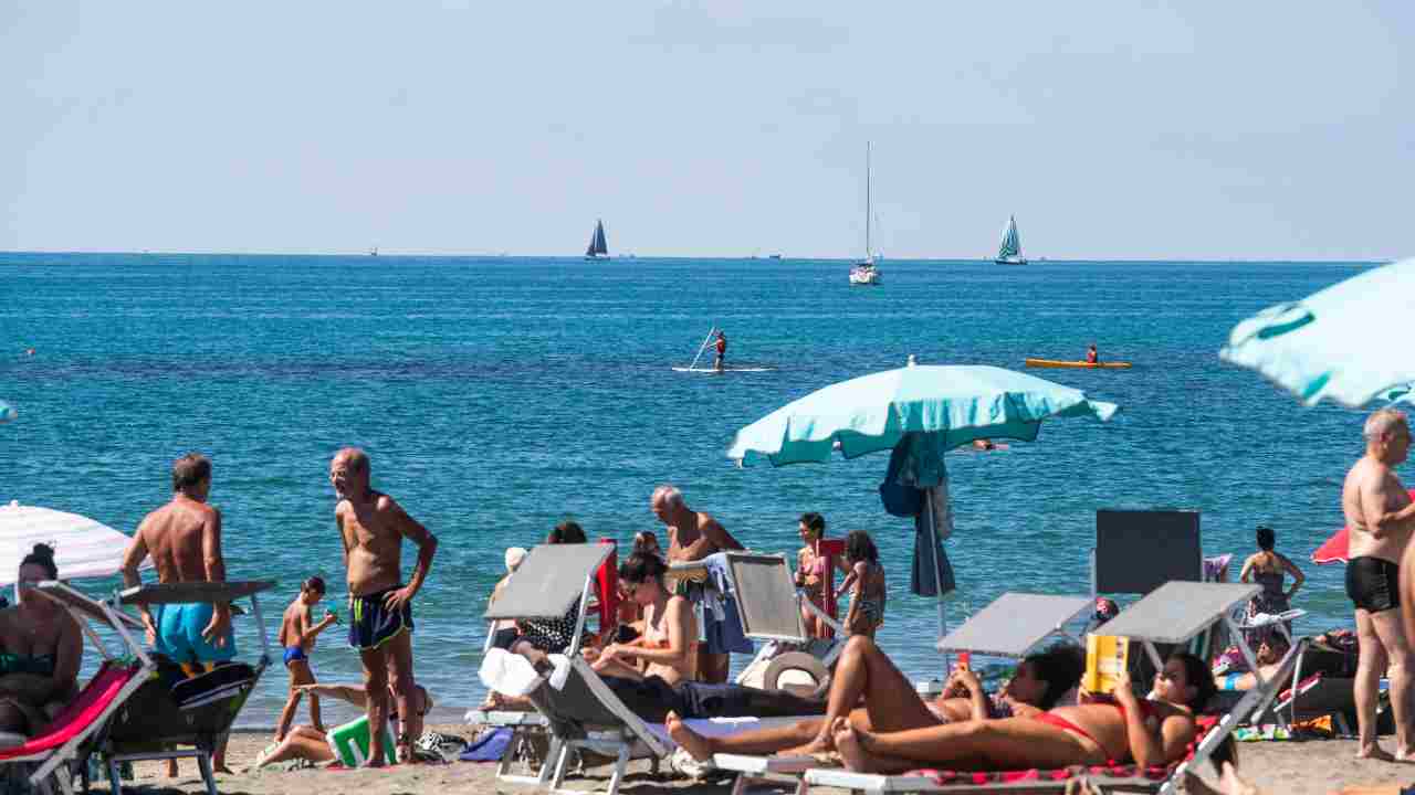 Spiaggia profughi ucraini