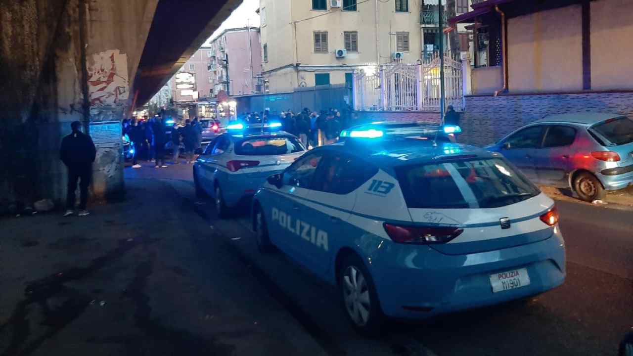 Polizia a Torre del Greco, dramma nel parcheggio di Luna Park