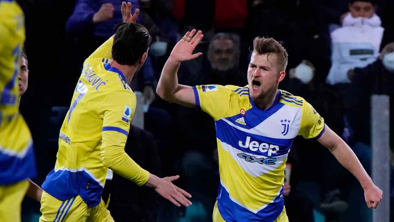 De Ligt e Vlahovic gli autori del gol della Juventus