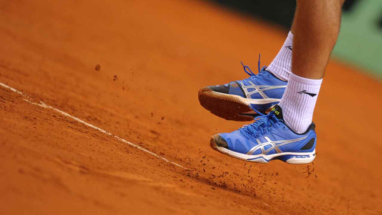 Tennis come scegliere scarpe adatte