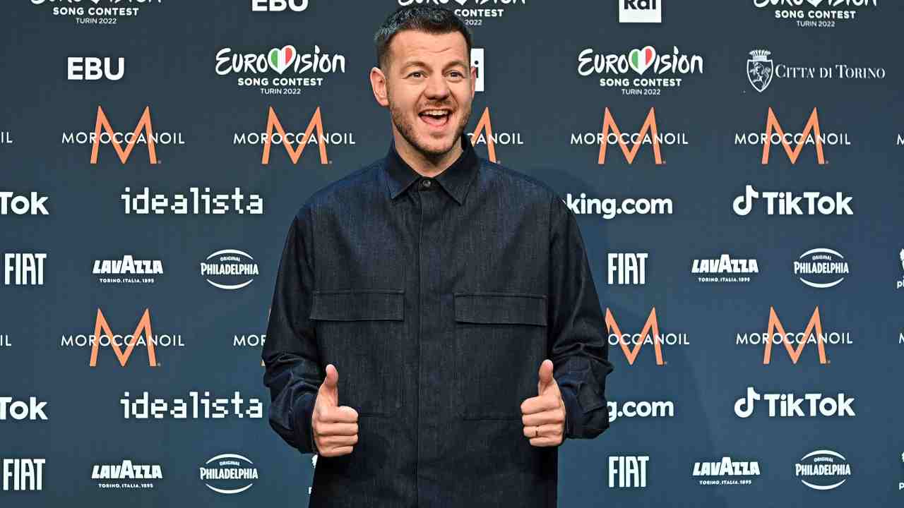 Cattelan versa sorpresa dell'Eurovision