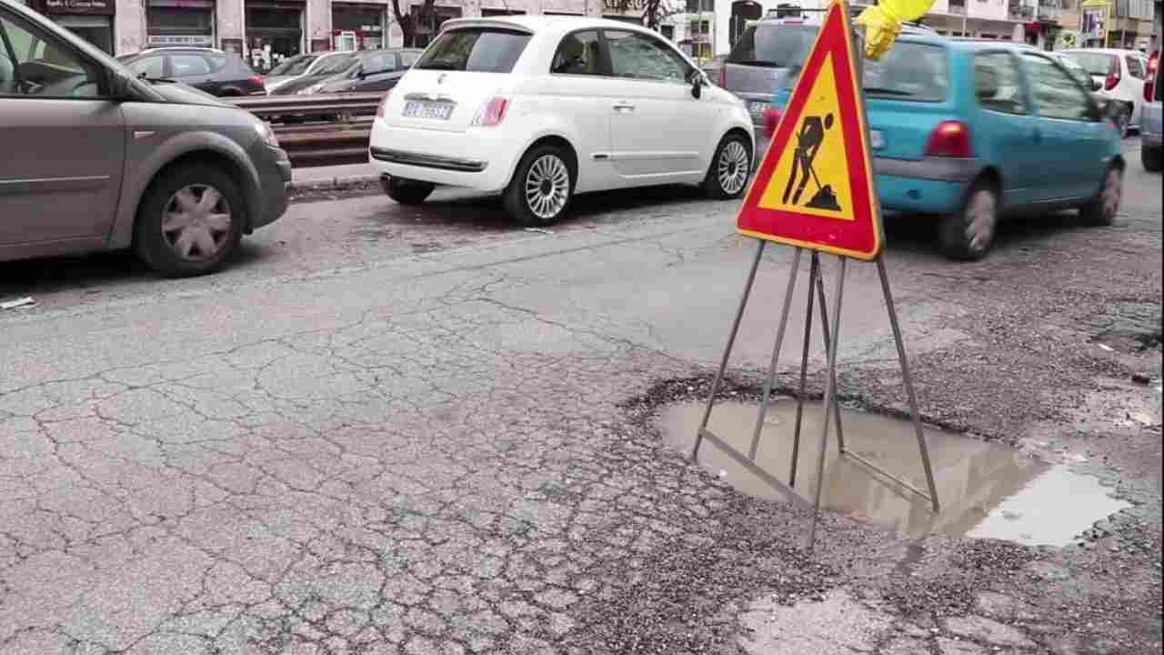 Buche a Roma, avviati i primi test giapponesi