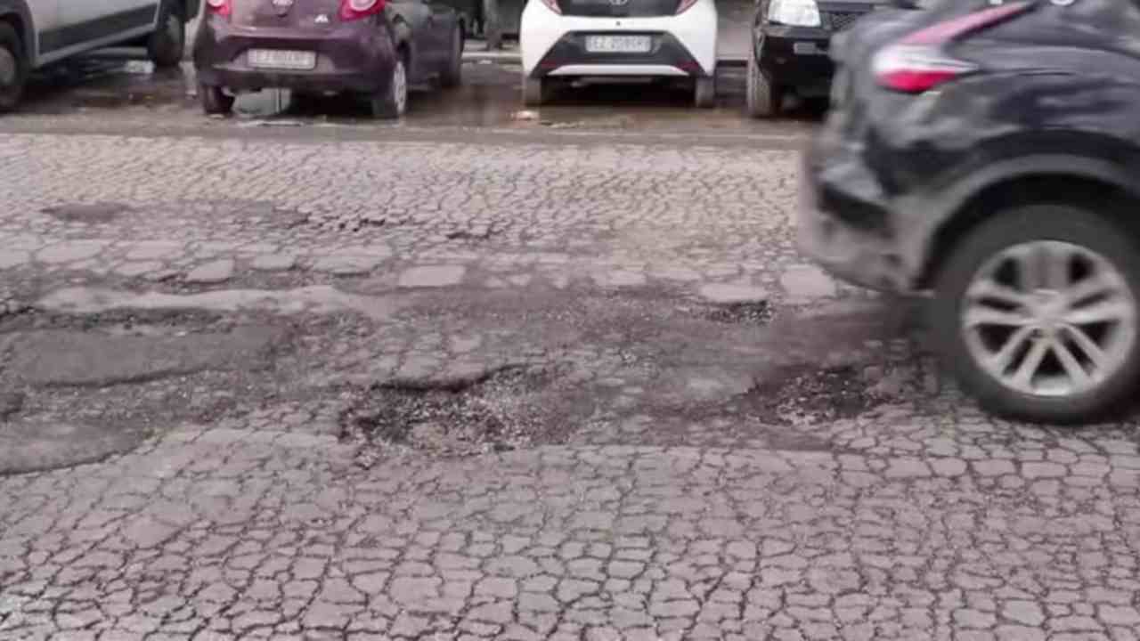 Buche a Roma, avviati i primi test giapponesi