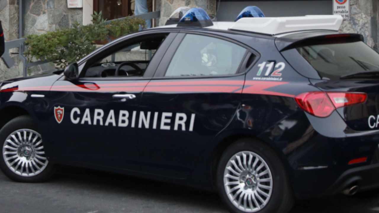 Carabinieri modena