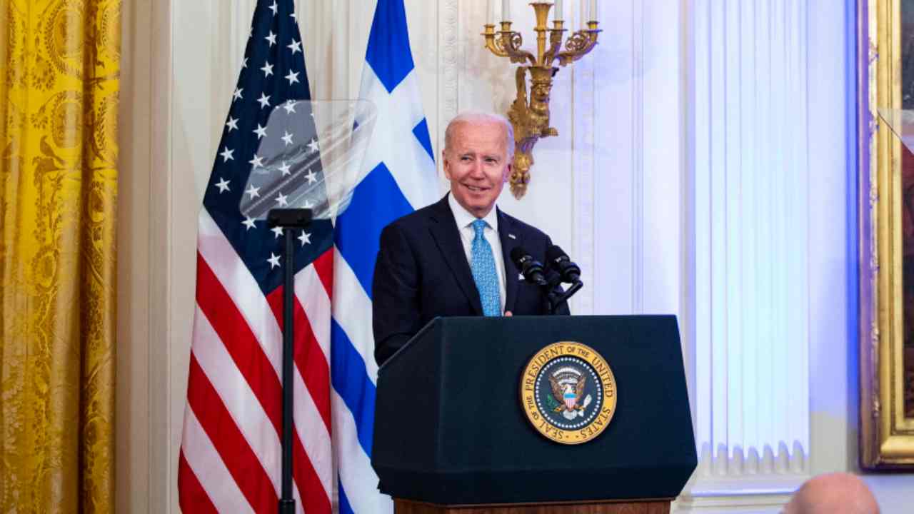 Joe Biden dà il suo ok per voli commerciali per Cuba