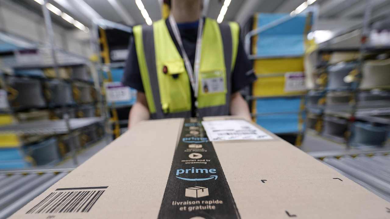 Amazon contro Texas: pronto ad aiutare dipendenti pro-aborto