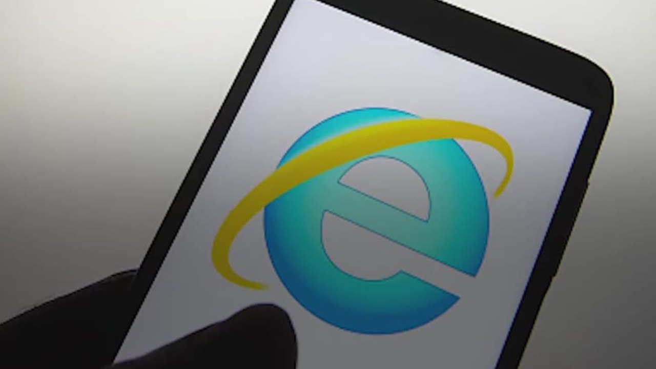 Internet explorer, addio per sempre