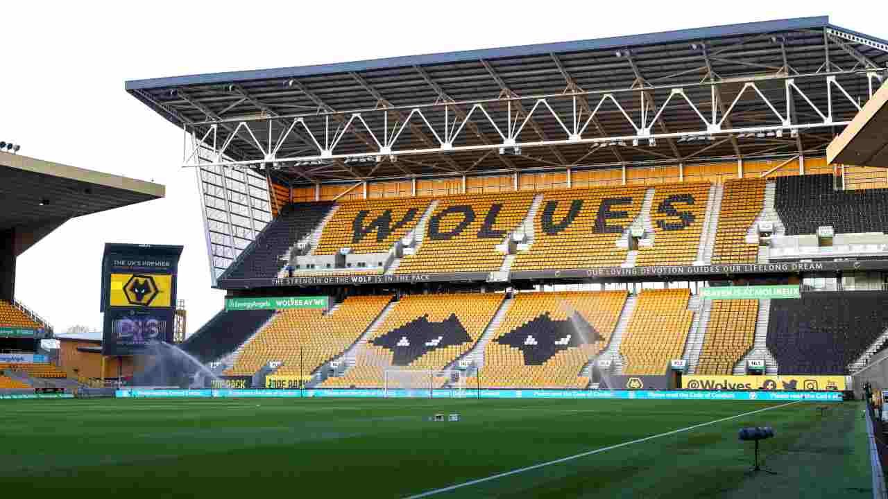 Al Molineux Stadium si giocherà a porte chiuse