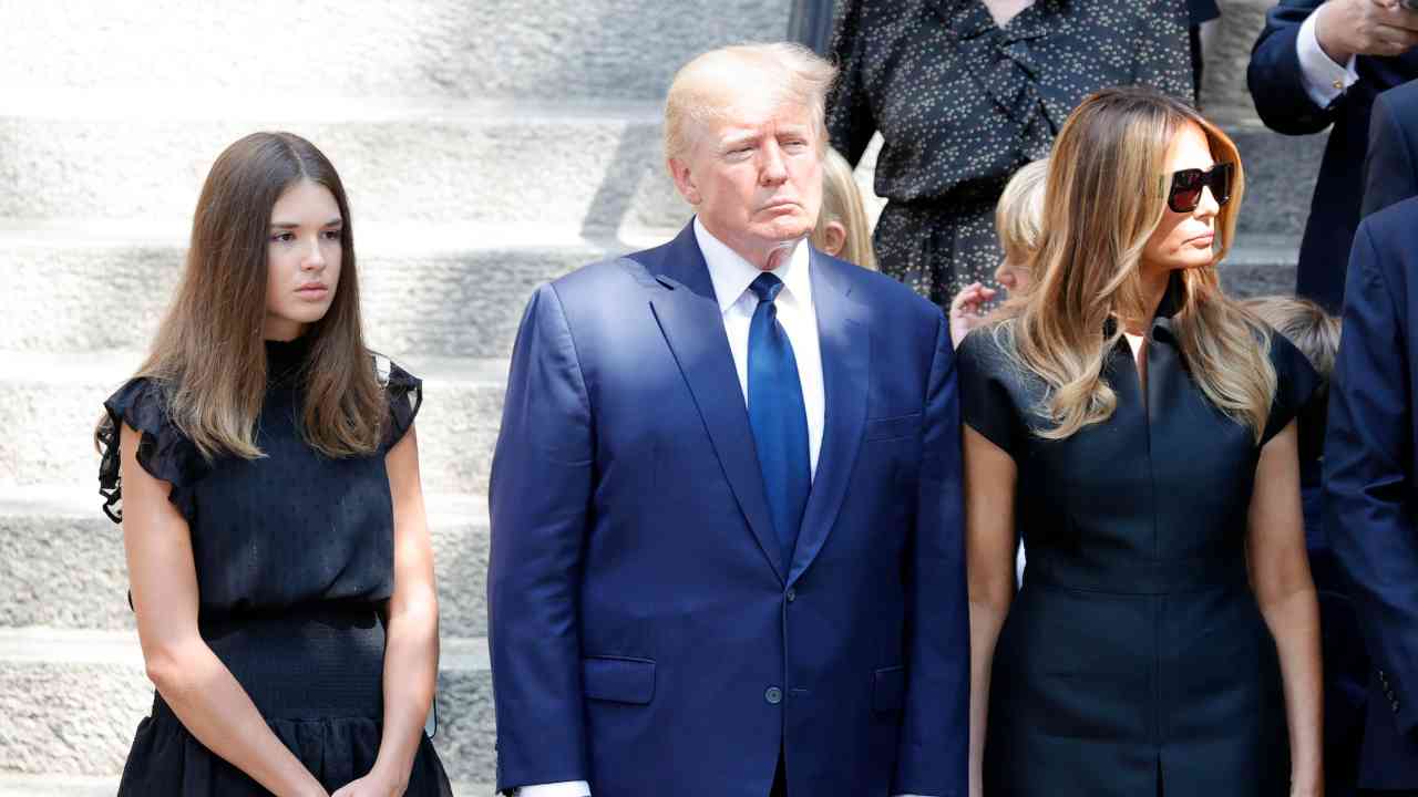 Trump ai funerali dell'ex moglie 