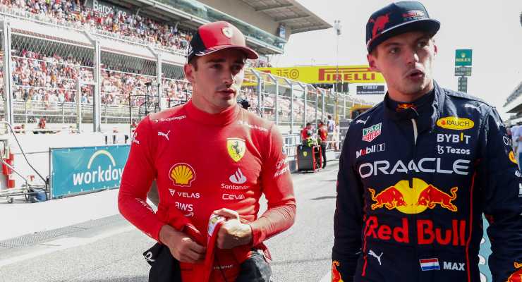 Leclerc e Verstappen