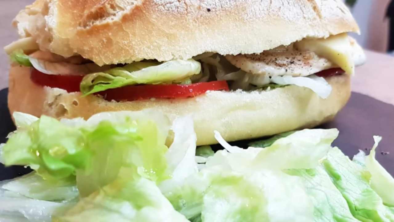 Multa salata per una giovane australiana