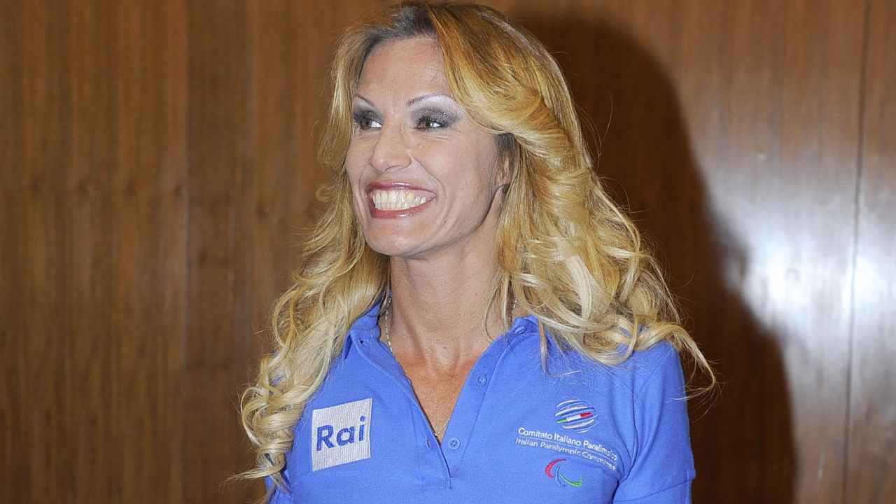 Annalisa Minetti ritorna a vivere