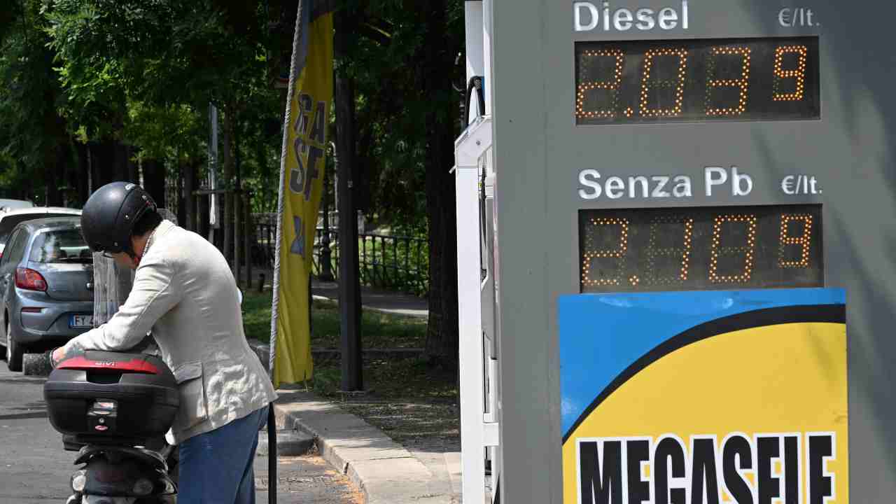 Benzina-killer, cosa succederà fino al 5 ottobre?