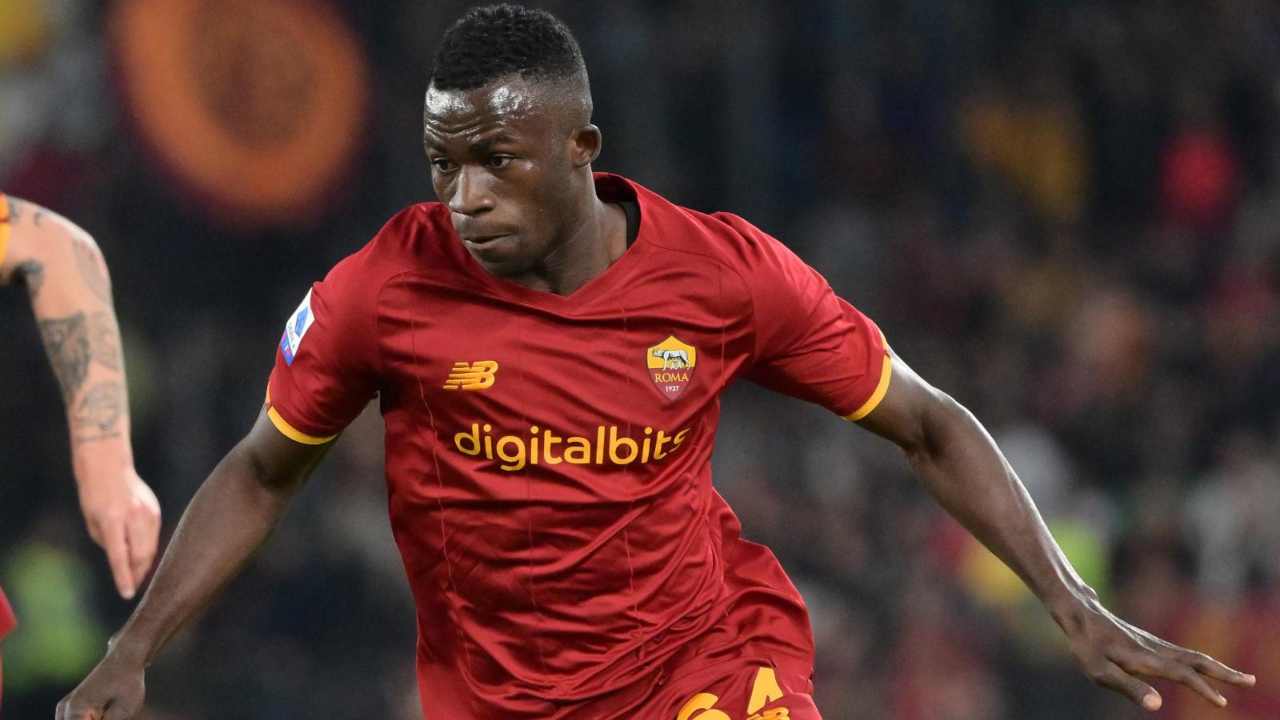 Tifosi contro Afena-Gyan