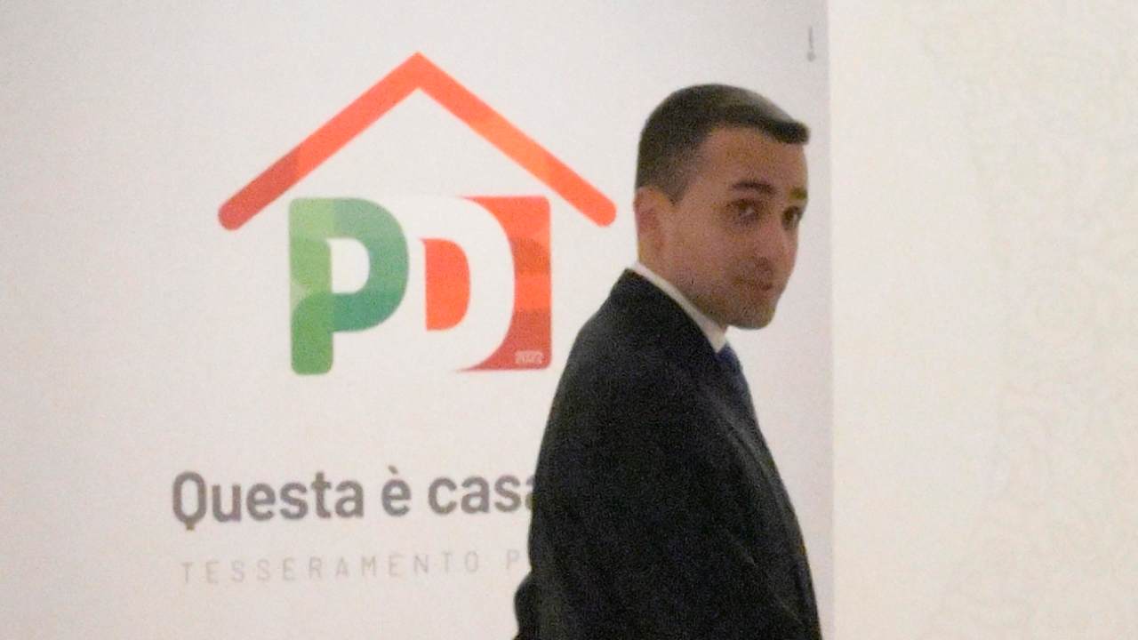 Ufficiale l'alleanza di Di Maio col Pd