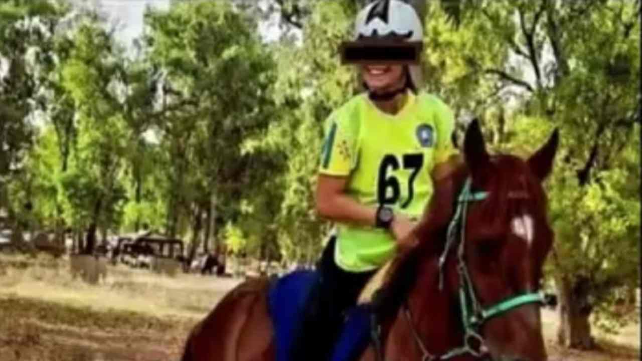 Morta la 17enne dopo allenamento a cavallo