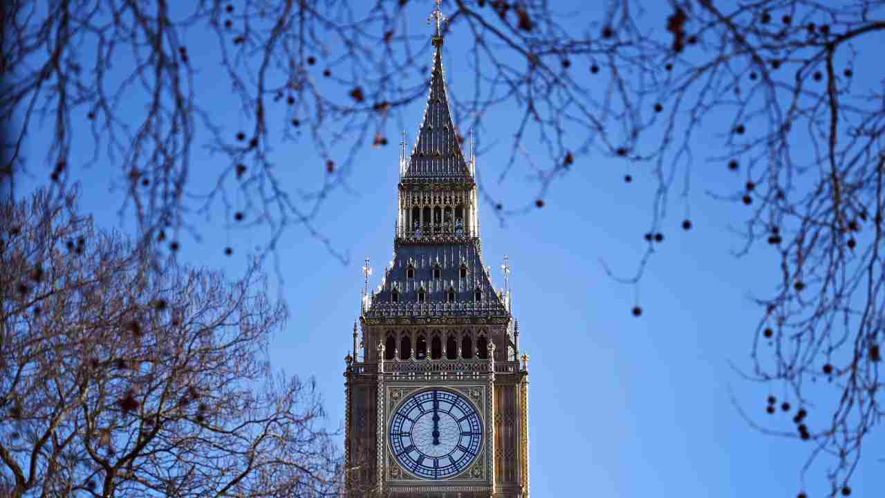 Il Big Ben si ferma a Londra