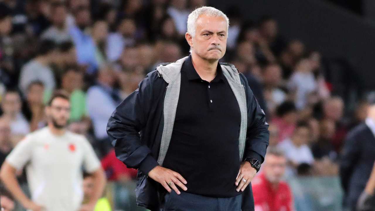 Mourinho show in conferenza stampa ad Udine