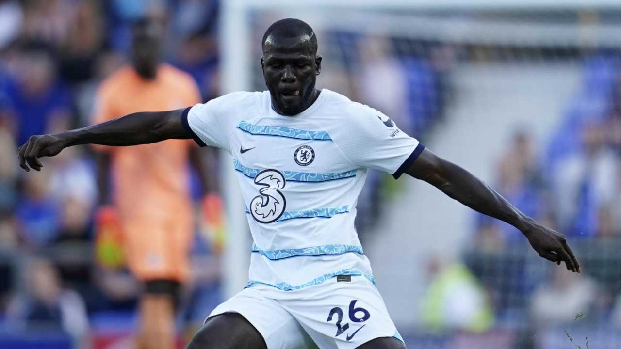 Koulibaly nel mirino dei suoi tifosi