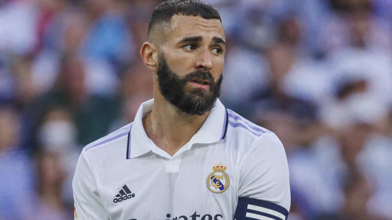 L'auto di Benzema non passa inosservata