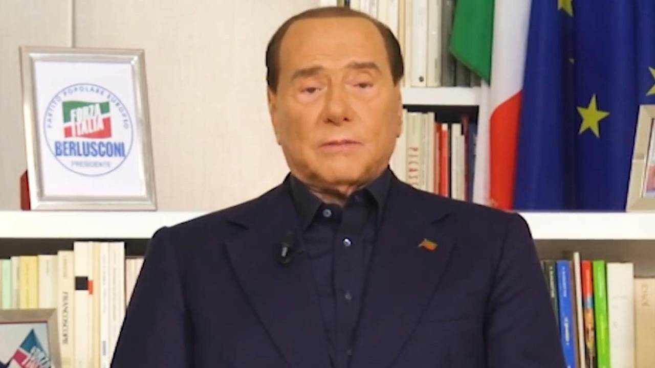 Intervista alla 'Nuova Sardegna' per Silvio Berlusconi