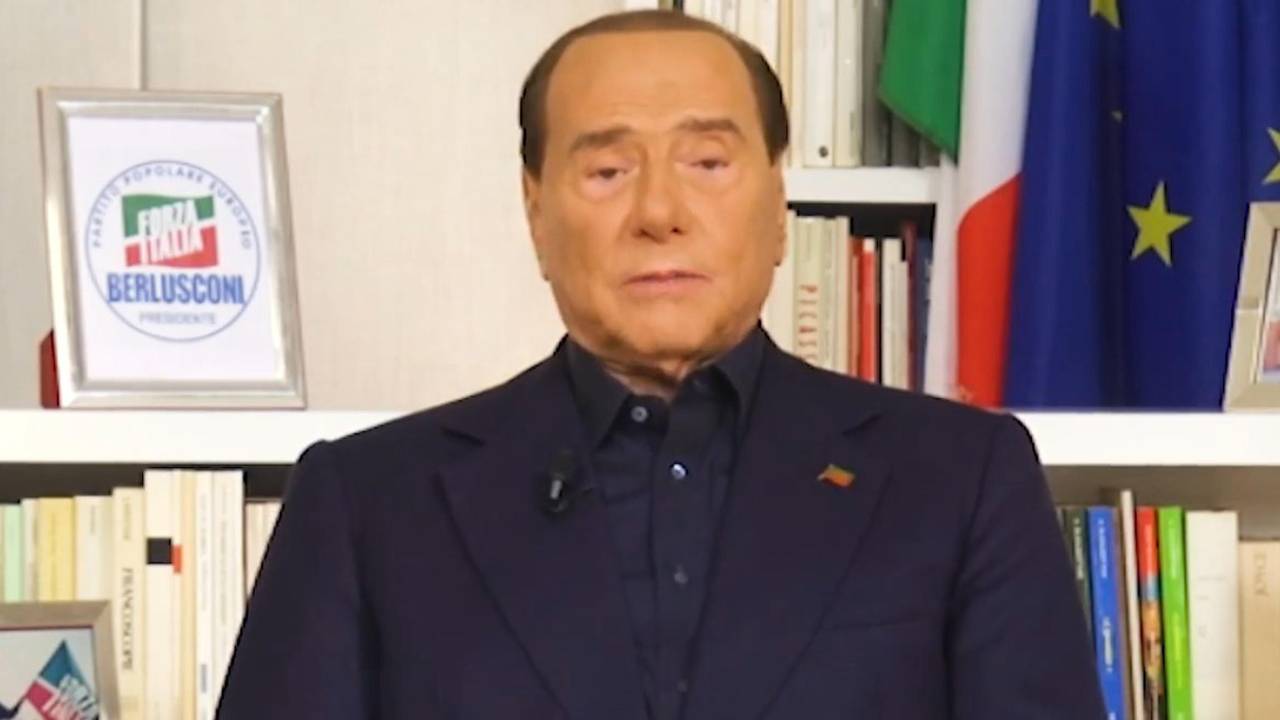 Il piano di Berlusconi su come far pagare meno bollette