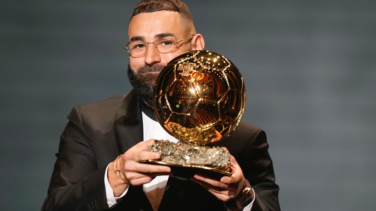 Benzema vince pallone d'oro