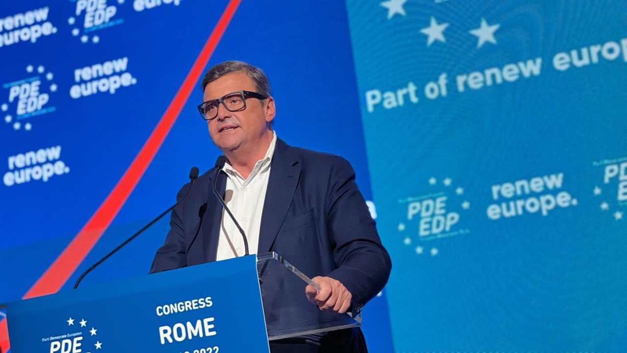 Intervista di Calenda al 'Corriere della Sera'