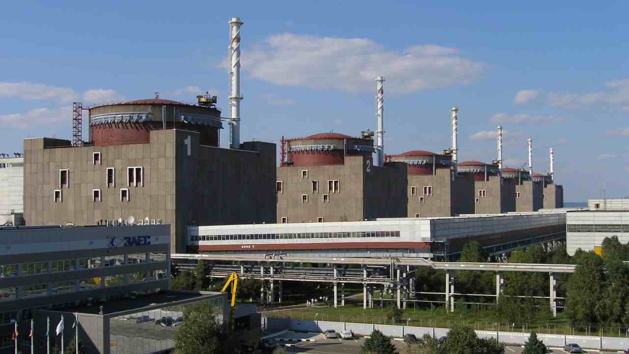 L'Italia è favorevole alla costruzione di una centrale nucleare?