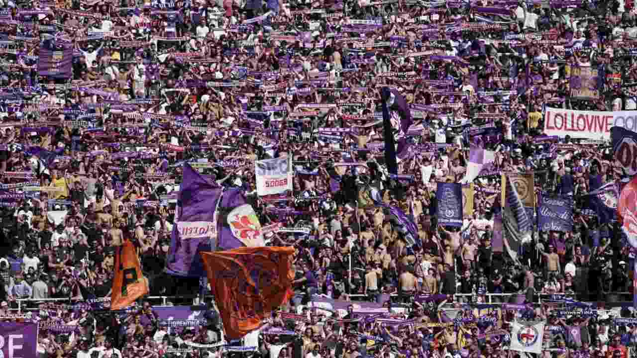 Tifosi Fiorentina picchianto supporters nerazzurro