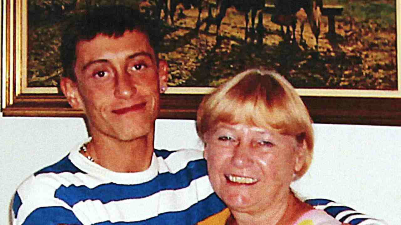 Morta la mamma di Stefano Cucchi