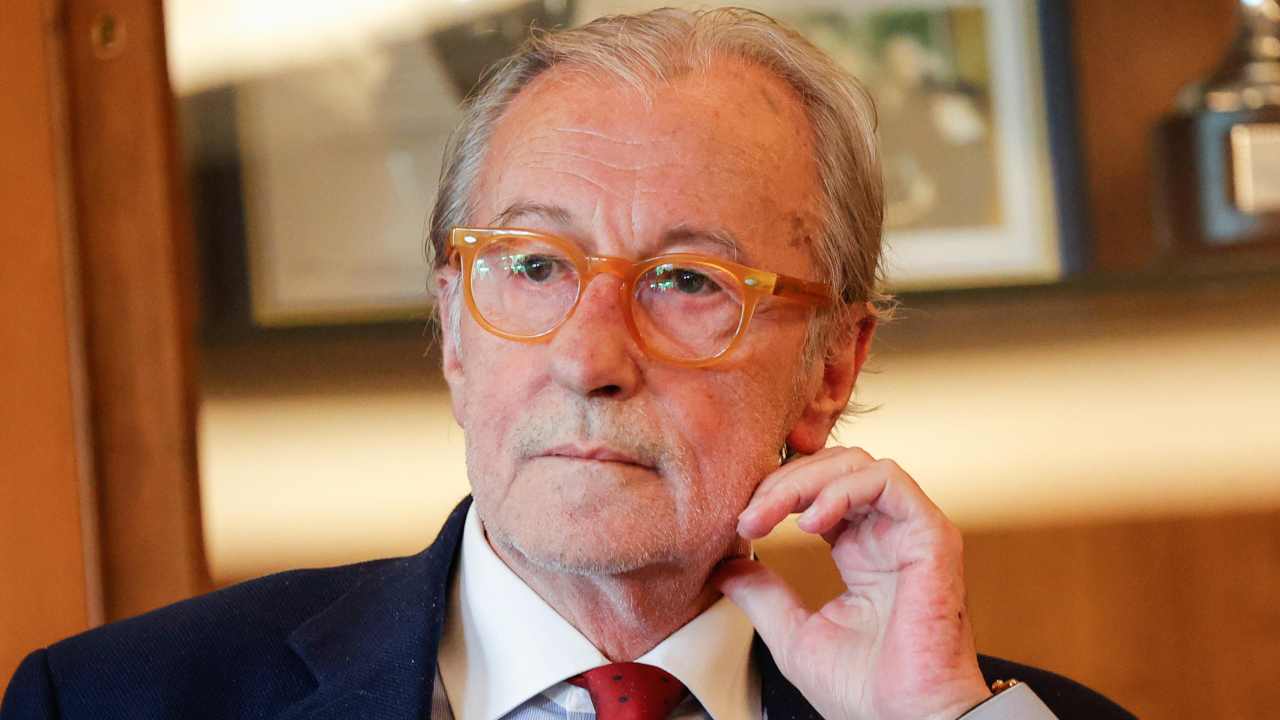 Vittorio Feltri distrugge la Boldrini