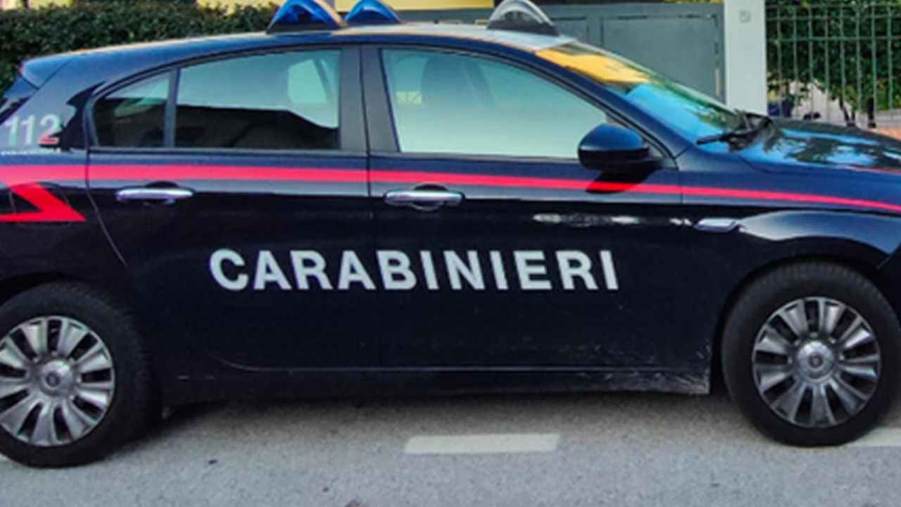 Rissa tra parenti, intervengono i carabinieri