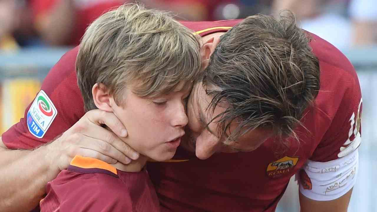 Che sorpresa per il figlio di Totti, Cristian