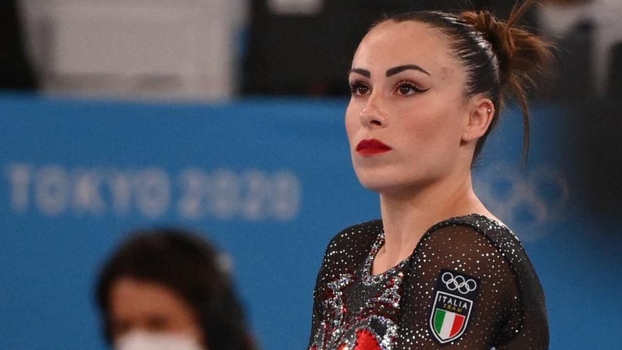 Anche Vanessa Ferrari rompe il silenzio dopo le accuse sulla ginnastica